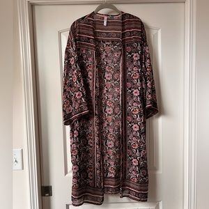 XL Xhilaration Floral Kimono